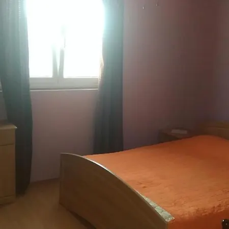 In With Terrace, Air Conditioning, Wi-fi Apartment