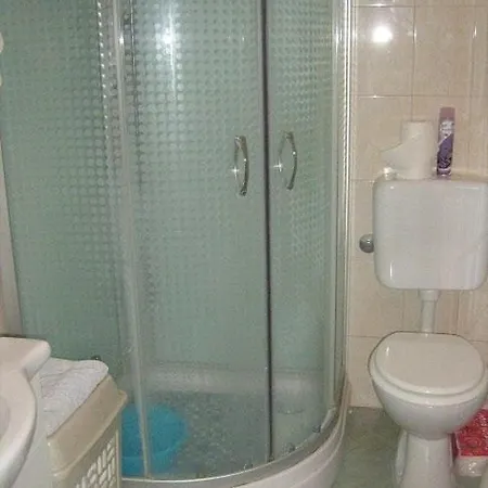 Apartment In With Terrace, Air Conditioning, Wi-fi *