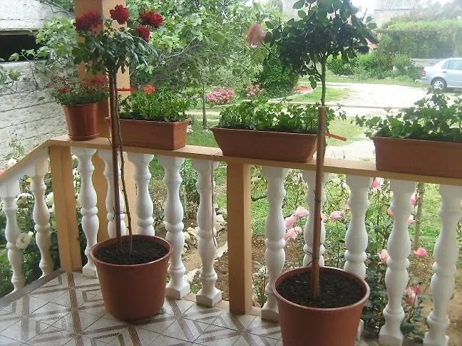 In With Terrace, Air Conditioning, Wi-fi